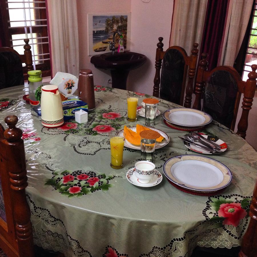 Ganesh House Homestay 코발람비치 외부 사진